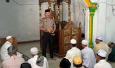 Jumat Keliling di Mamuju Tengah, Wakapolres Mukhtar Mahdi Ingatkan Bahaya Narkoba hingga Penipuan Lahan